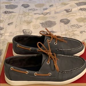 Boat shoes